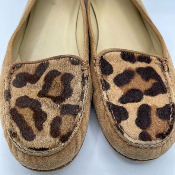 Stuart Weitzman Animal Print Suede Loafer 8 - Picture 3 of 10